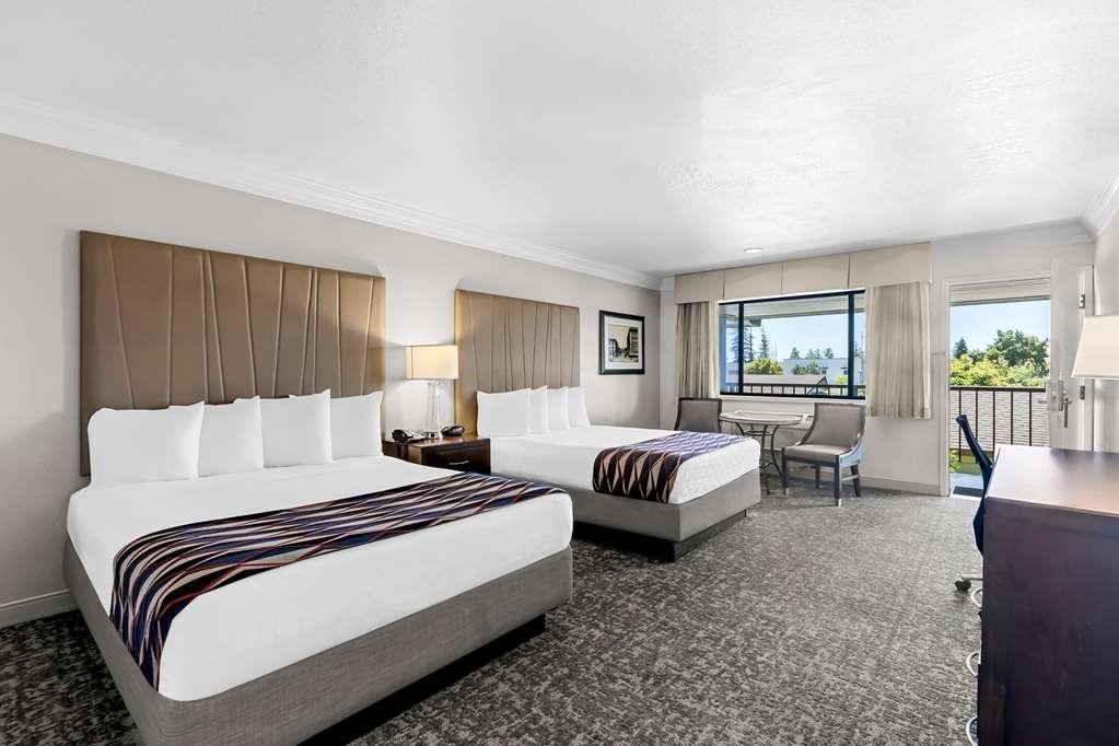 Western Garden Motel 3*