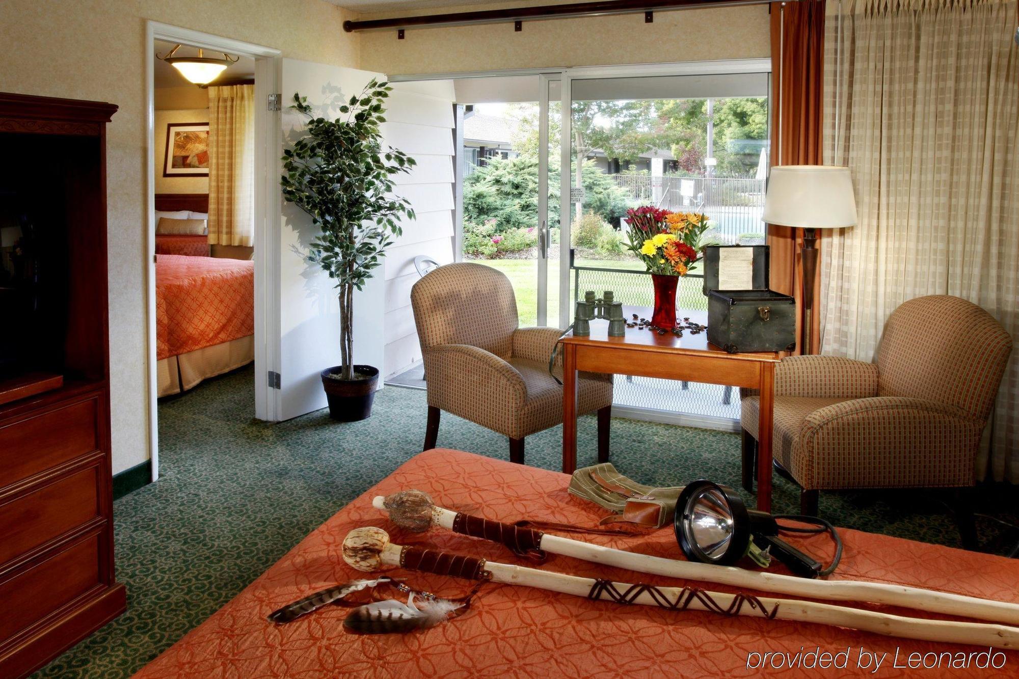 Western Garden 3*
